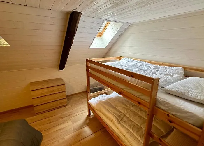 Le Mb 9 Dore 8 Pers Apartment Le Mont-Dore